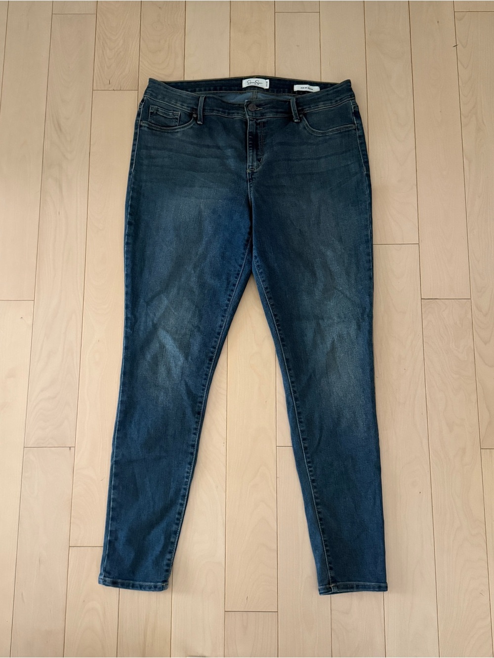 Jessica Simpson Kiss Me Skinny Jeans